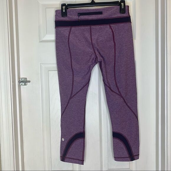LULULEMON Inspire Crop II Heathered Berry Size 6 Luxtreme Running Jogging - Picture 7 of 10